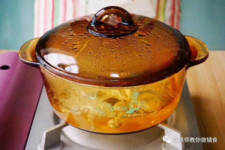 婴儿吃什么补钙(婴儿补钙吃什么最好)-硒宝网