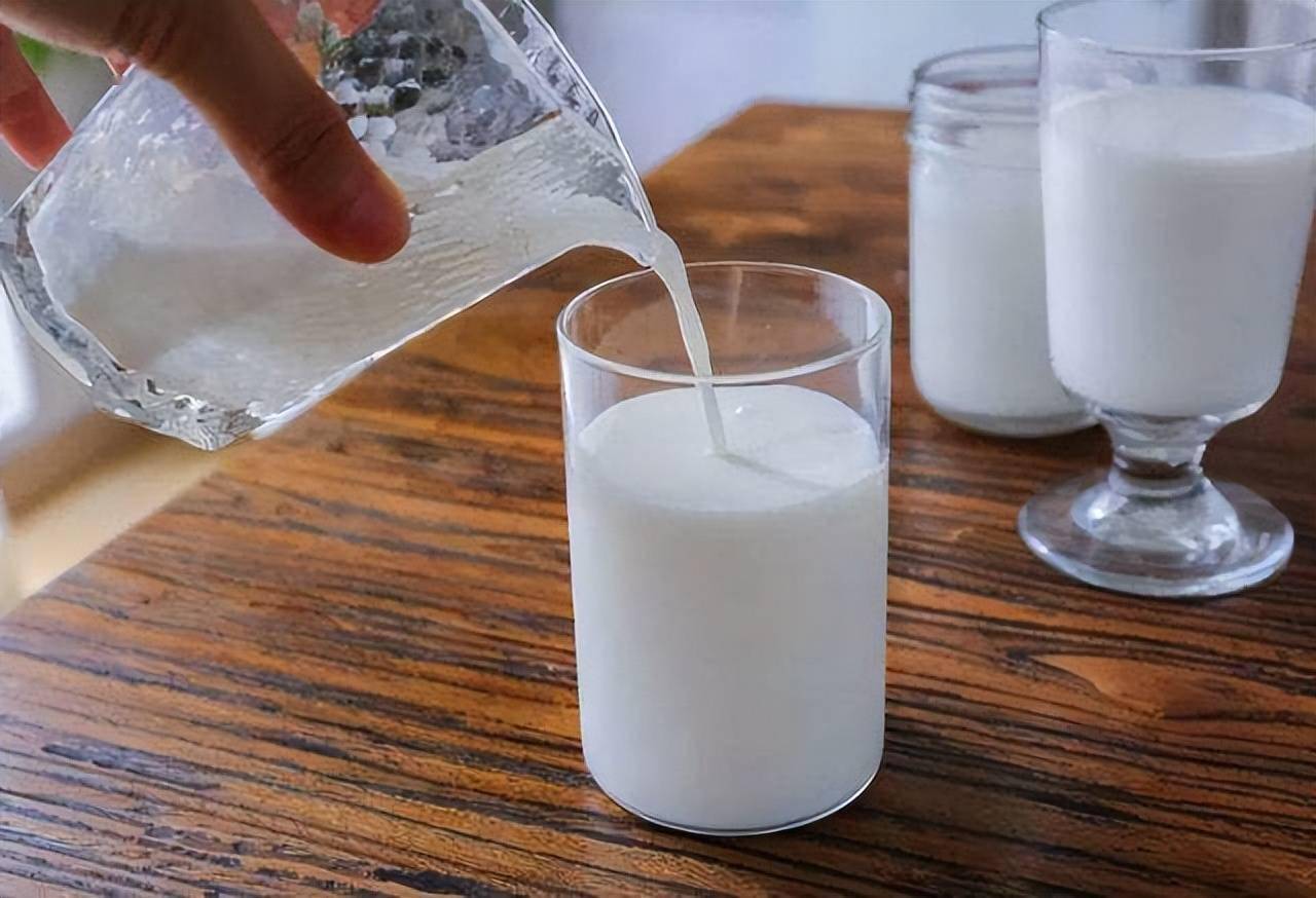 牛奶   补钙（牛奶补钙的骗局）-硒宝网