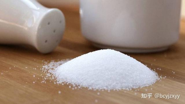 甲状腺补硒 吃什么（补甲状腺吃硒片好吗）-硒宝网