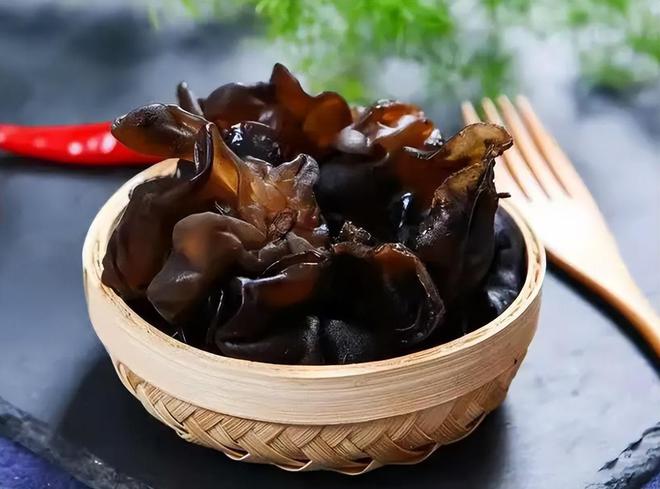 红枣补铁吗（红枣补铁效果好吗）-硒宝网