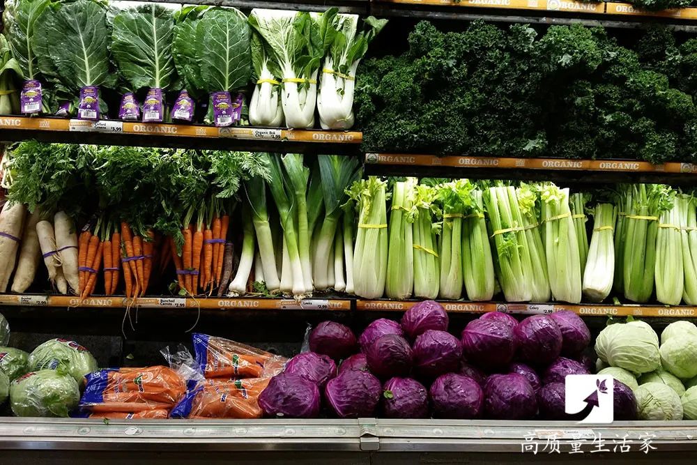 骨头汤补钙吗（鲫鱼汤补钙还是骨头汤补钙）-硒宝网