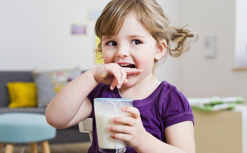 小孩补钙什么时间段最好（小孩补钙补到什么时候比较好）-硒宝网