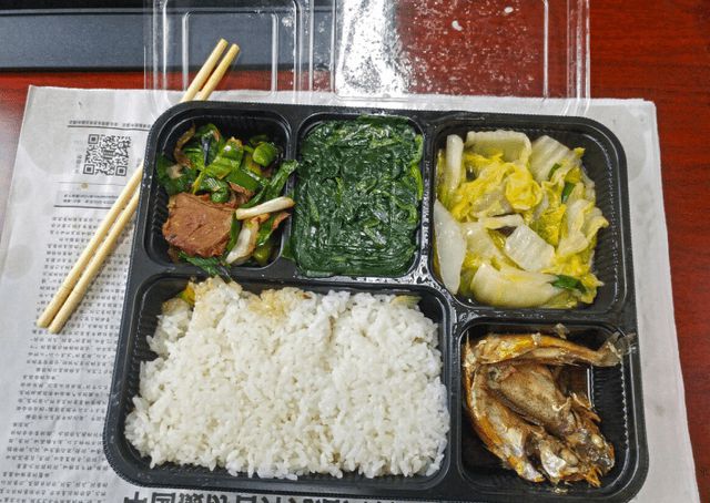 甲状腺结节补多少硒（补甲状腺结节硒的作用）-硒宝网