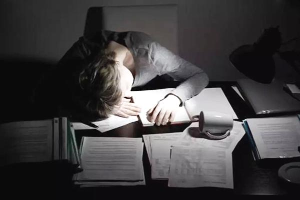 补硒导致转氨酶升高(转氨酶高吃硒酵母片)-硒宝网