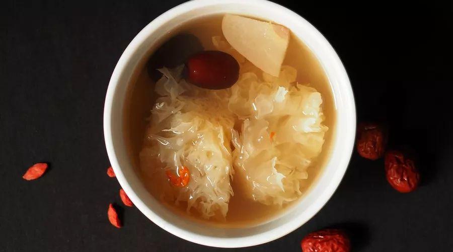 红糖可以补铁吗（红糖水补铁）-硒宝网