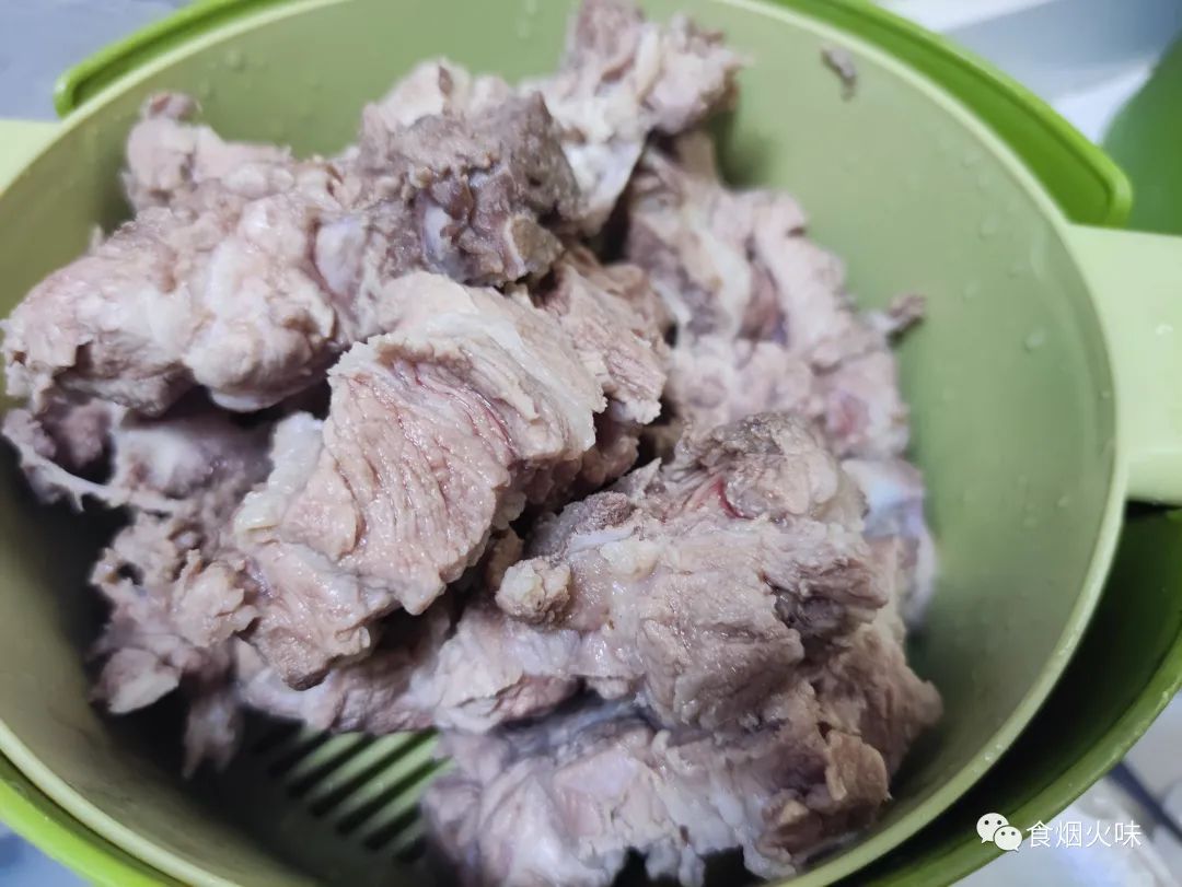 猪肉补钙吗（猪肉补钙还是鸡肉补钙）-硒宝网