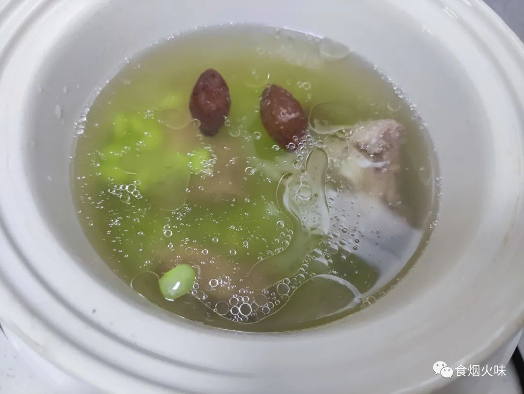 猪肉补钙吗（猪肉补钙还是鸡肉补钙）-硒宝网