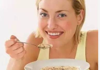 秋天钙铁锌硒补什么（钙锌秋天补铁硒有用吗）-硒宝网