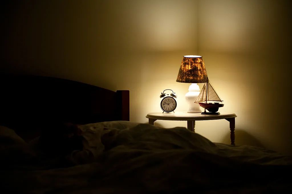 孕妇每天补钙多少毫克（每天孕妇补钙多少mg）-硒宝网