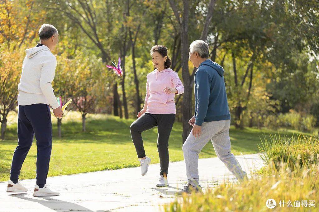 缺钙铁锌硒吃什么补（锌补铁缺钙吃硒有用吗）-硒宝网