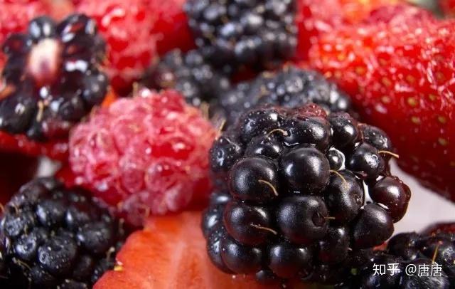 桑葚听说补硒功效好(桑葚养生功效)-硒宝网