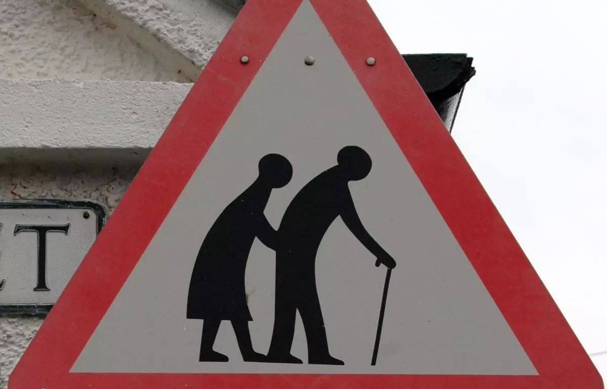 什么吃的补钙(补钙吃什么食物最好最快)-硒宝网