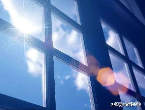 在屋里晒太阳能补钙吗（在室内晒太阳能促进钙吸收吗）-硒宝网