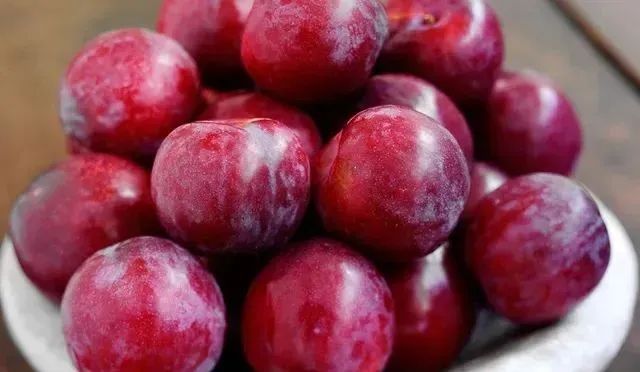 高血压可以补钙吗（血压补钙高可以吃鸡蛋吗）-硒宝网