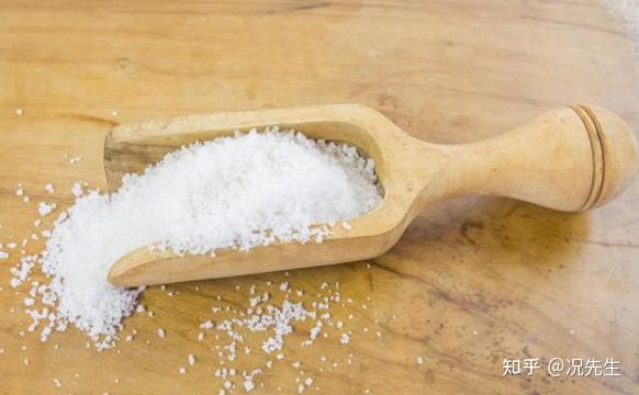 甲状腺肿大如何补硒(甲状腺补硒的药)-硒宝网