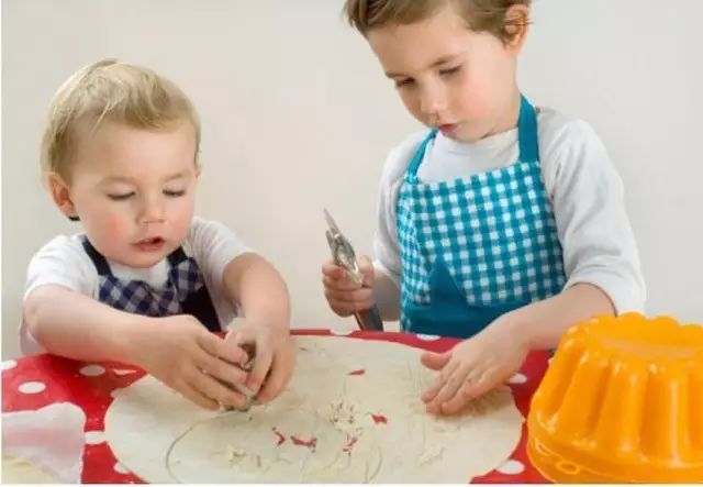 宝宝缺钙锌硒怎么补(宝宝缺锌和硒吃什么)-硒宝网