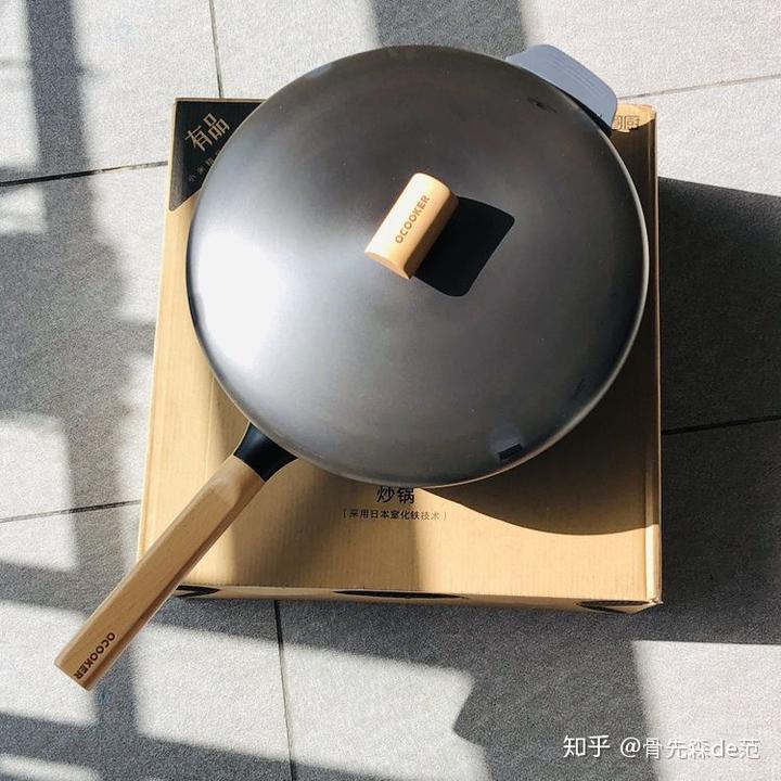 用铁锅炒菜能补铁吗(用铸铁锅炒菜好吗)-硒宝网