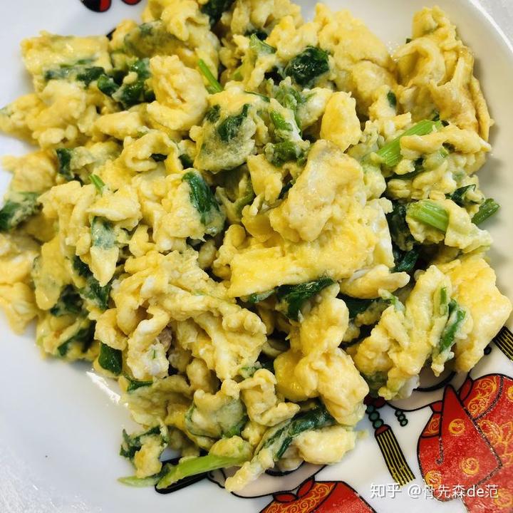 用铁锅炒菜能补铁吗(用铸铁锅炒菜好吗)-硒宝网