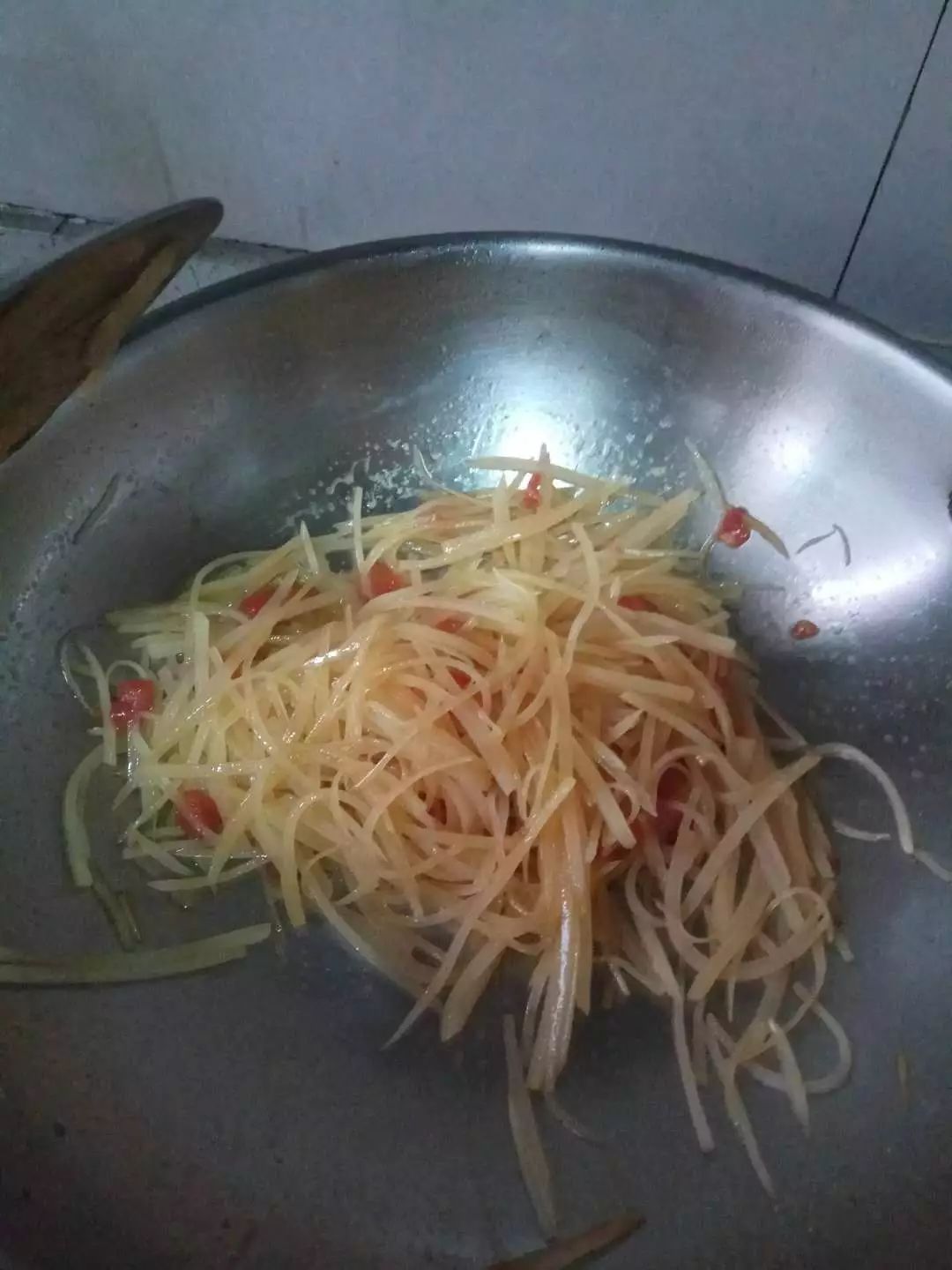 西红柿炒土豆补硒吗（西红柿炒土豆对人体有害吗）-硒宝网