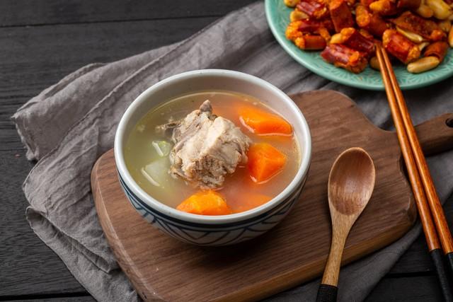 吃骨头能补钙吗（骨头能补钙吃钙片吗）-硒宝网