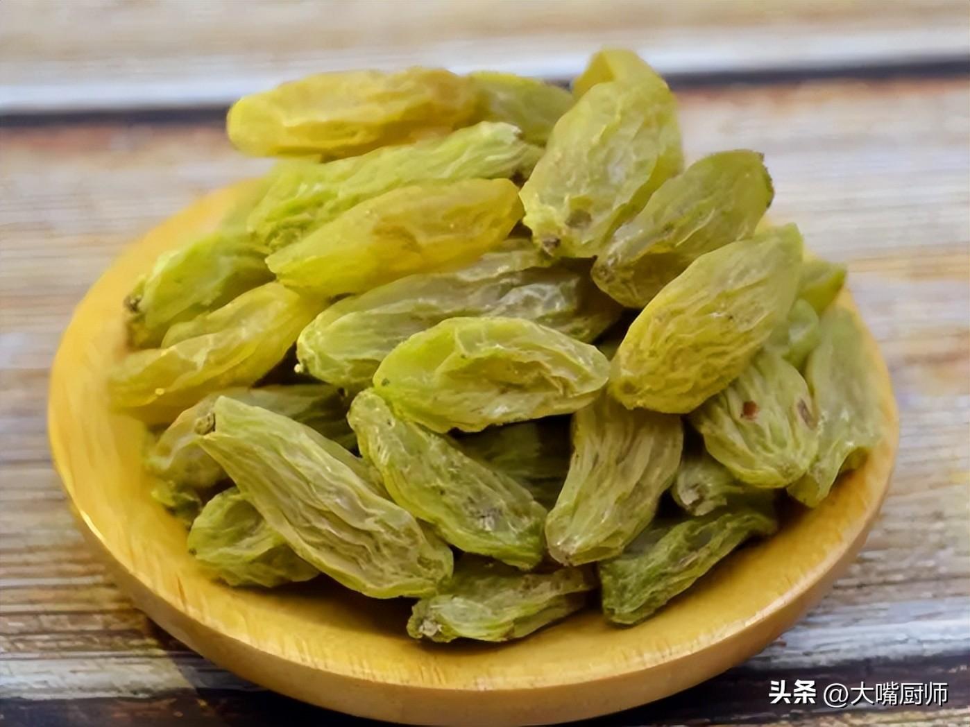 葡萄干补铁吗(葡萄干补铁补血吗)-硒宝网