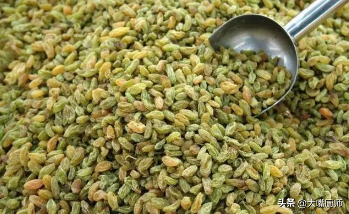 葡萄干补铁吗(葡萄干补铁补血吗)-硒宝网