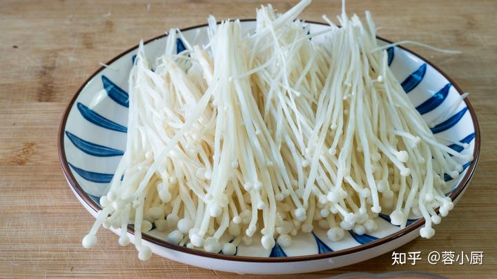 补铁的青菜(吃什么青菜补铁)-硒宝网