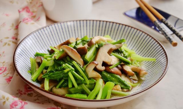 补铁的青菜(青菜补铁效果最好的是哪种蔬菜)-硒宝网