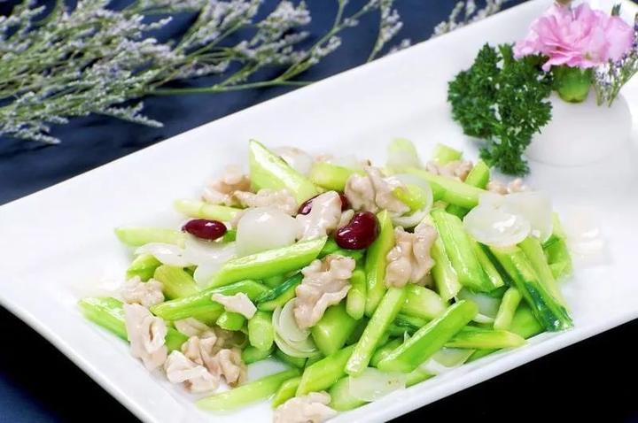 补硒食物芦笋能吃吗（芦笋富含的硒元素）-硒宝网