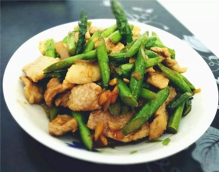 补硒食物芦笋能吃吗（芦笋富含的硒元素）-硒宝网