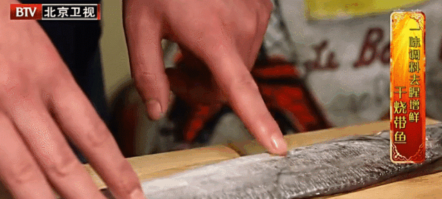 dha是补钙的吗（补钙是打钙针好还是骨肽好）-硒宝网