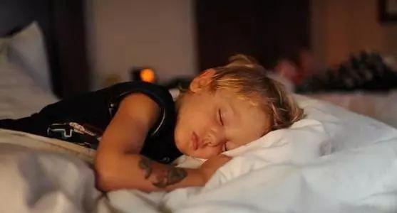 补钙的季节(儿童哪个季节补钙)-硒宝网