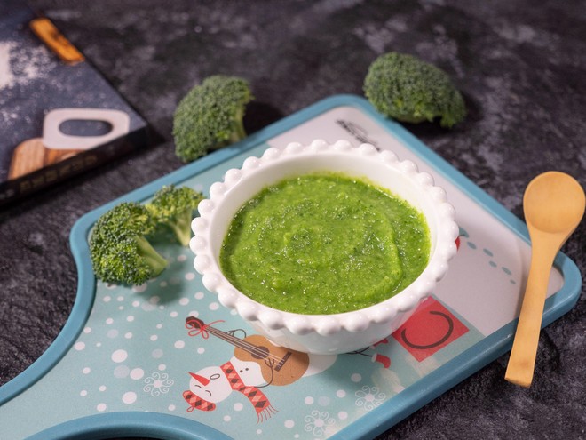 六个月的宝宝补钙喝哪种钙好(宝宝宝喝钙)-硒宝网