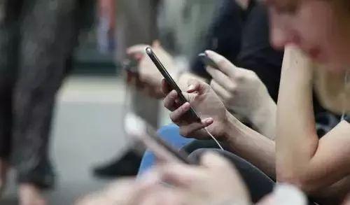 眼睛干涩胀痛吃补硒(眼睛补硒有什么好处)-硒宝网