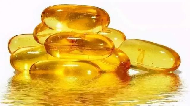 鱼肝油能补钙吗（补钙鱼肝油和维生素ad哪个好）-硒宝网
