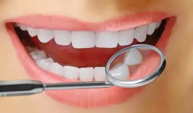 甲亢突然补硒吃什么（甲亢吃补硒起什么作用）-硒宝网