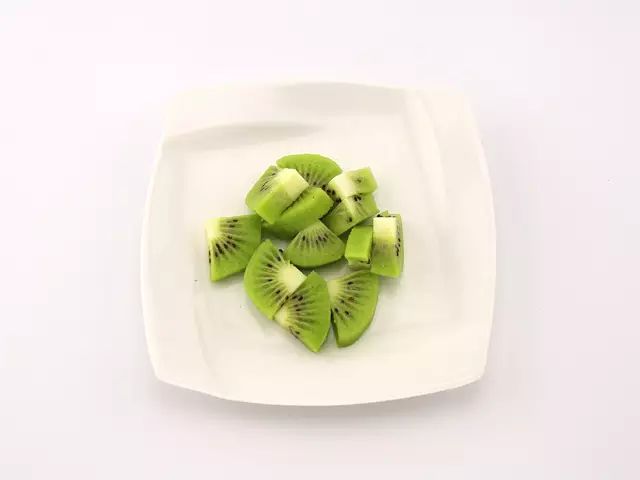 吃香蕉补铁吗(香蕉补铁还是补锌)-硒宝网