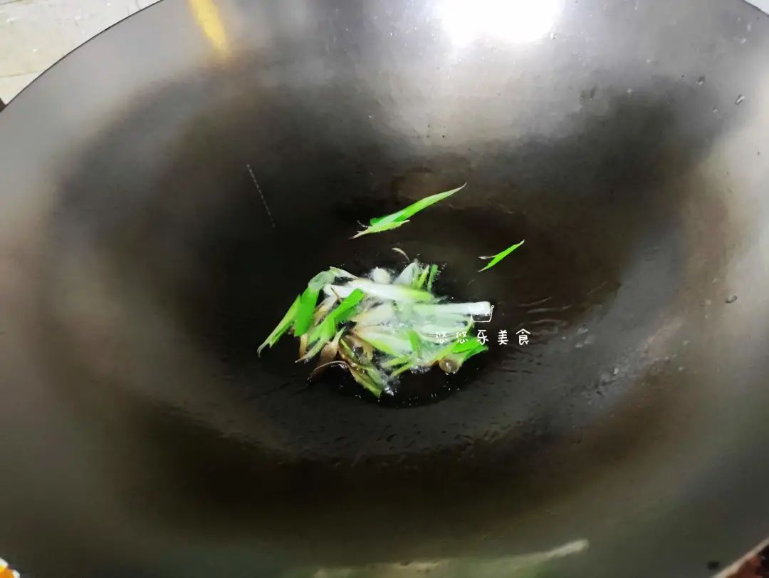 鱼鳞补钙吗（鱼鳞补钙是海鱼鳞还是河鱼鳞）-硒宝网