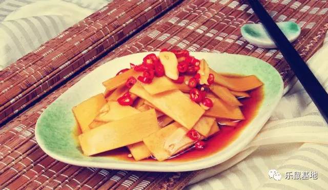 鱼鳞补钙吗（鱼鳞补钙）-硒宝网