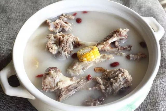 鱼汤能补钙吗(补钙鱼汤用什么鱼)-硒宝网