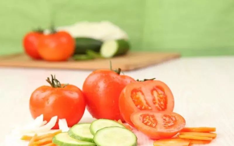 补硒会导致尿酸高吗（补硒对尿酸高有作用吗）-硒宝网