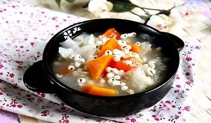 补硒会导致尿酸高吗（补硒对尿酸高有作用吗）-硒宝网