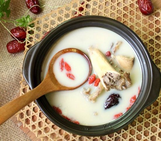 骨头汤可以补钙吗(骨头汤能补钙)-硒宝网