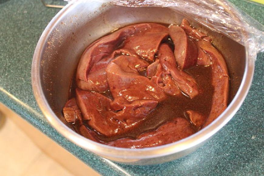 猪肝补铁吗（猪肝补铁锅怎么补洞）-硒宝网