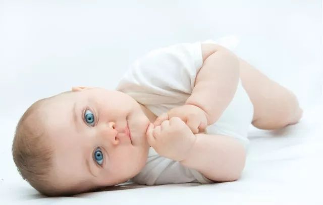 适合0至6个月婴儿补钙产品(婴儿补钙适合产品月龄段吗)-硒宝网