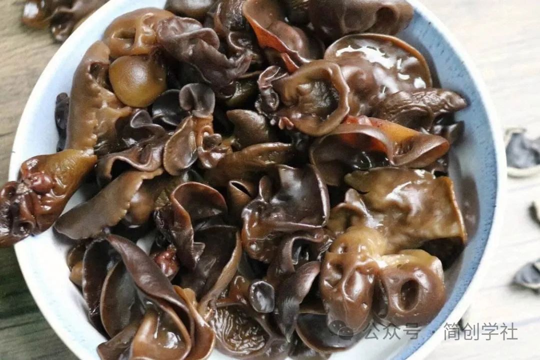 骨折了能吃硒来补吗（骨折可以吃补钙的吗）-硒宝网