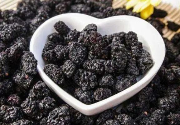 桑葚干怎么吃才补硒（吃桑葚干好吗）-硒宝网