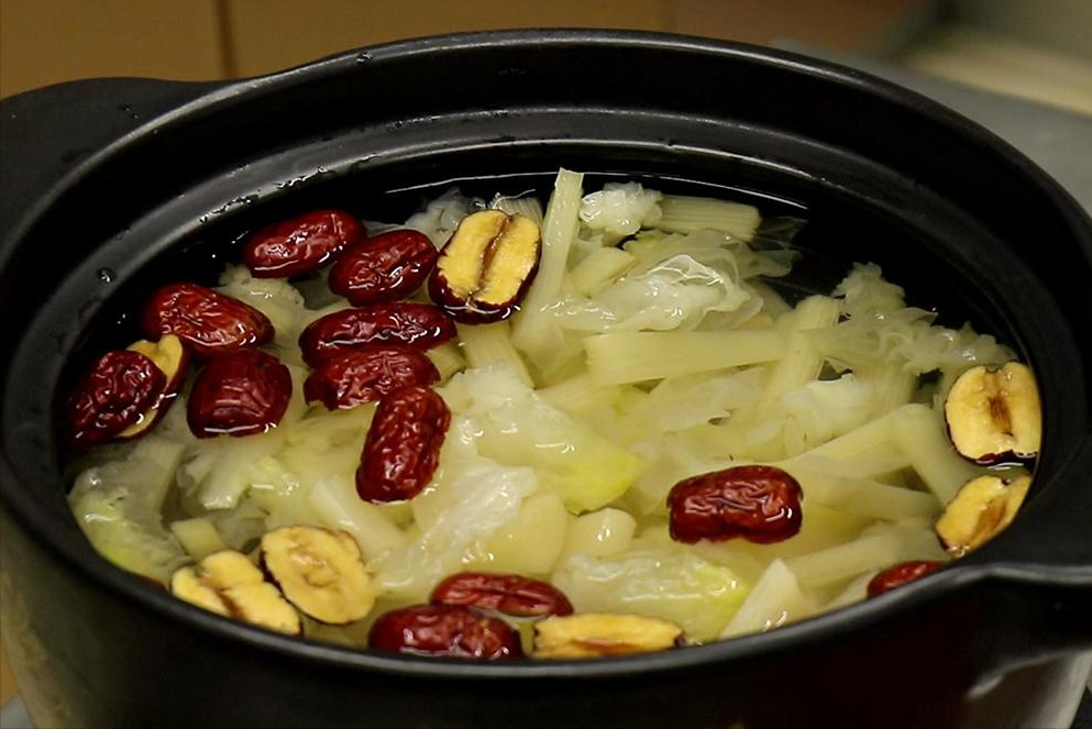 钙铁锌硒能同时补吗(钙铁锌硒可以长高吗)-硒宝网