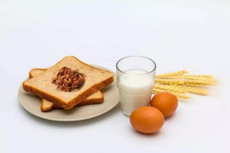 补硒不随饭吃可以吗（硒可以随便补充吗）-硒宝网