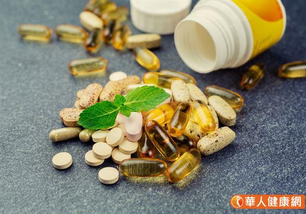 补硒元素可以护肝吗（补硒对肝脏有?；ぷ饔寐穑?硒宝网